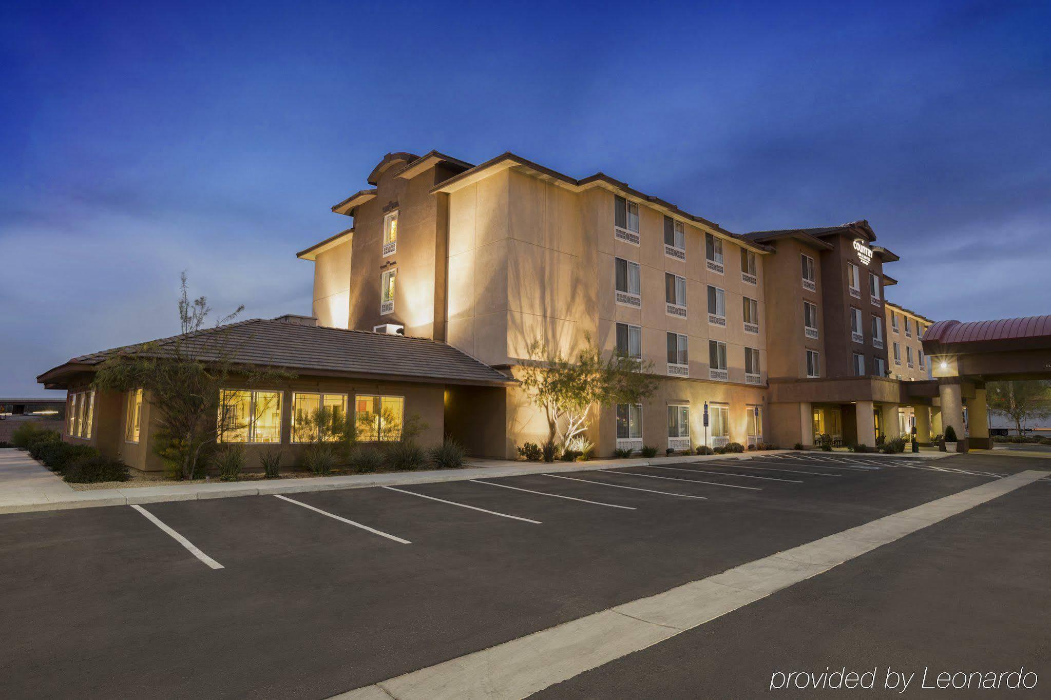 Holiday Inn & Suites - Barstow By Ihg Dış mekan fotoğraf