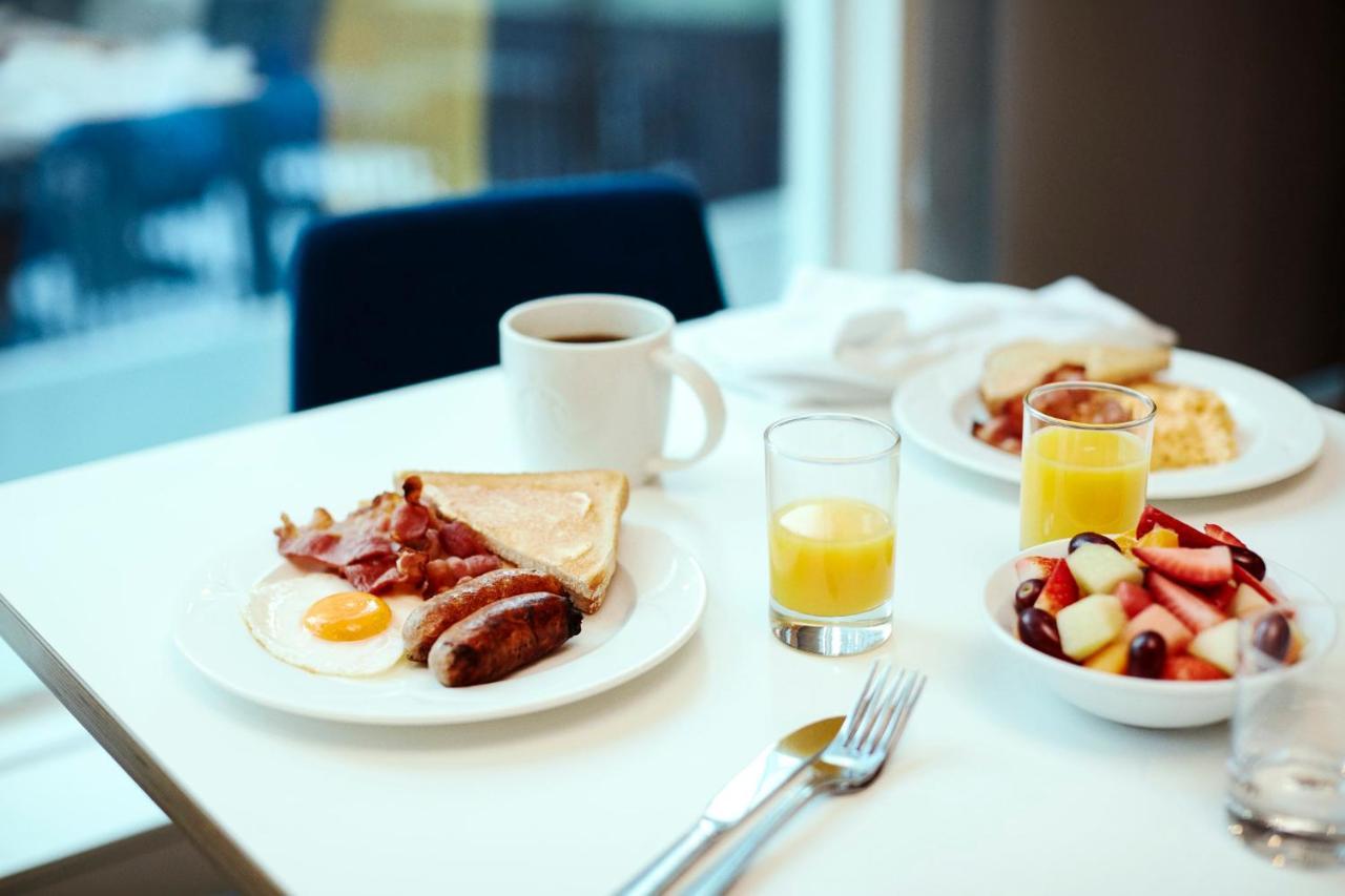 Holiday Inn & Suites - Barstow By Ihg Dış mekan fotoğraf