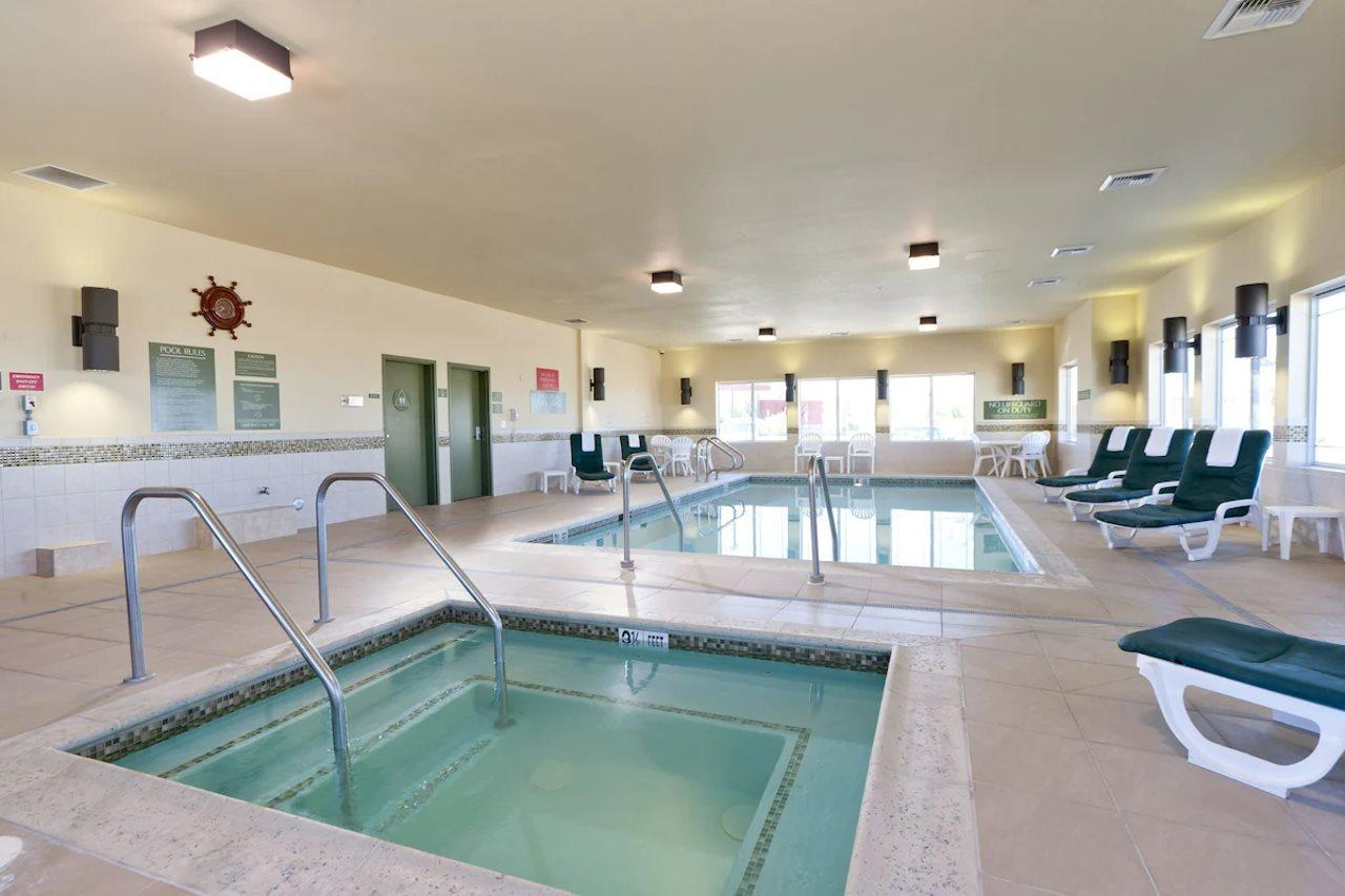 Holiday Inn & Suites - Barstow By Ihg Dış mekan fotoğraf
