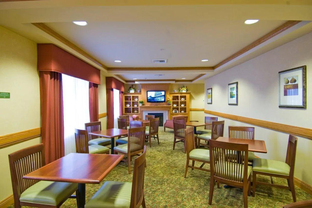 Holiday Inn & Suites - Barstow By Ihg Dış mekan fotoğraf